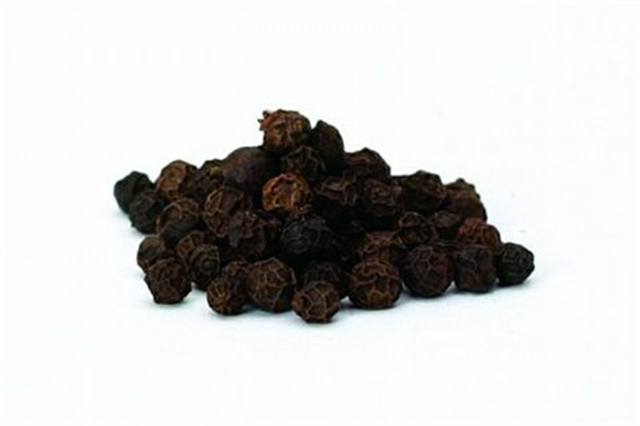 Black Pepper - rejuvenating Relieves muscle aches; improves circulation; mental stimulant; increases alertness